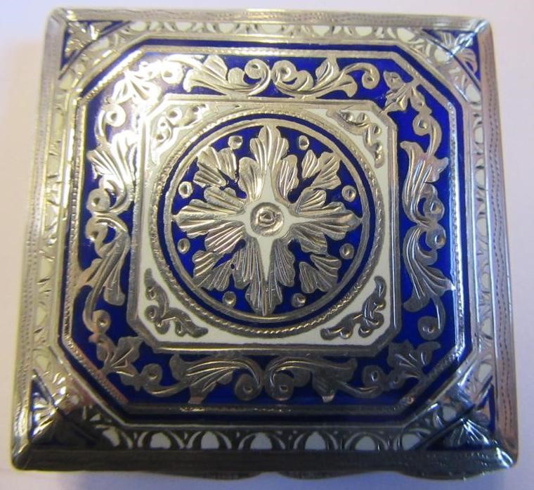AUSTRIAN SILVER AND ENAMEL COMPACT Image