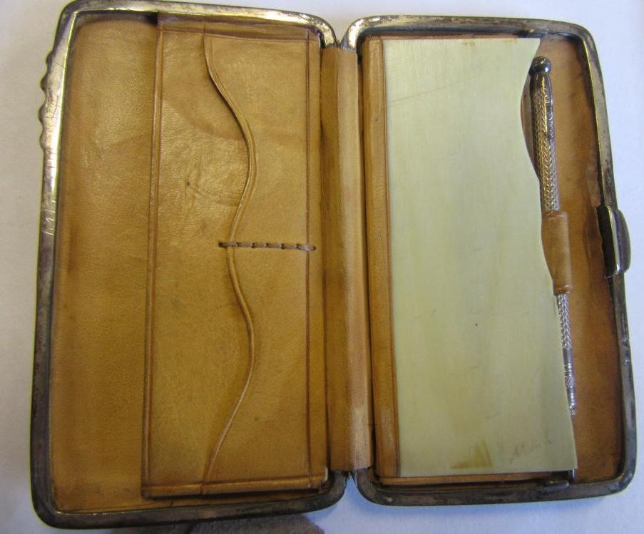 SILVER AIDE MEMOIRE  Image