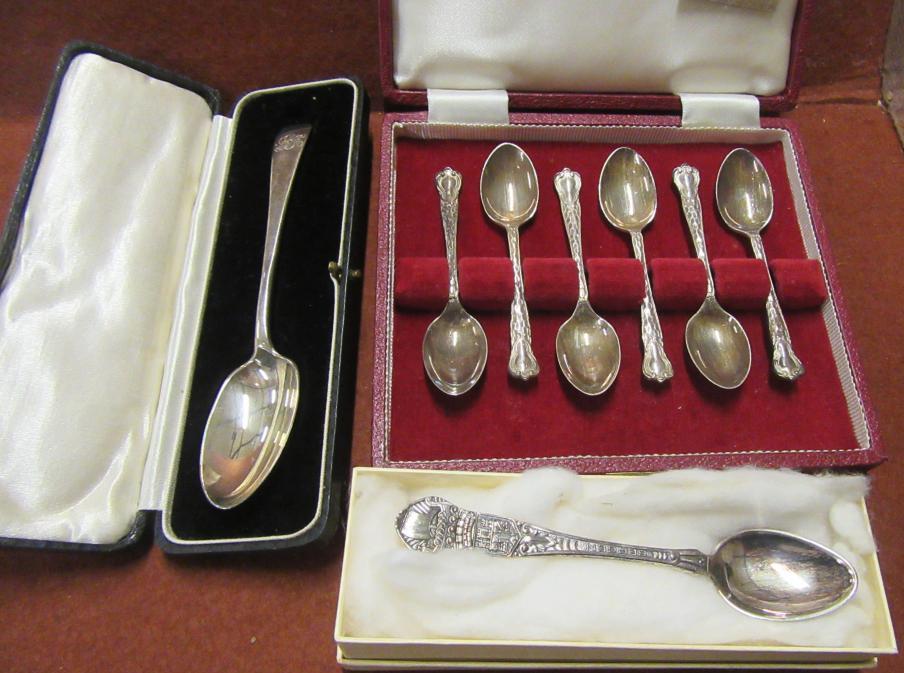 CASED SET OF SIX SILVER TOPPED COFFEE SPOONS AND TWO OTHERS Image