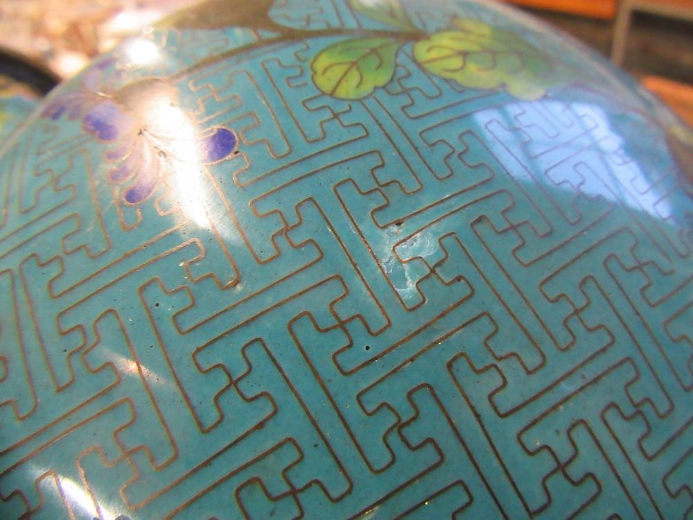 LARGE CLOISONNE VASE Image