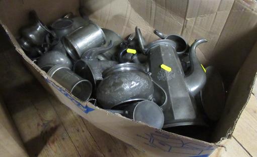 BOX OF METAL WARE Image