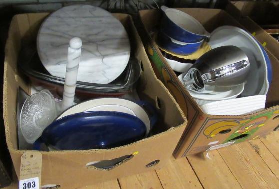 TWO BOXES OF KITCHEN WARE INCLUDING OVEN DISHES Image