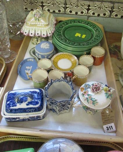 TRAY WITH COFFEE CANS AND A MEISSEN STYLE BOWL AND COVER Image