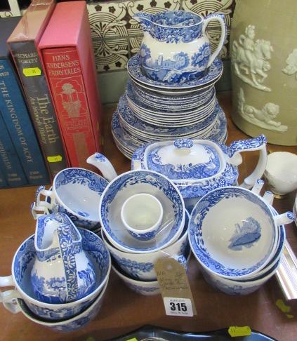 QUANTITY OF SPODE BLUE AND WHITE TABLE WARE Image