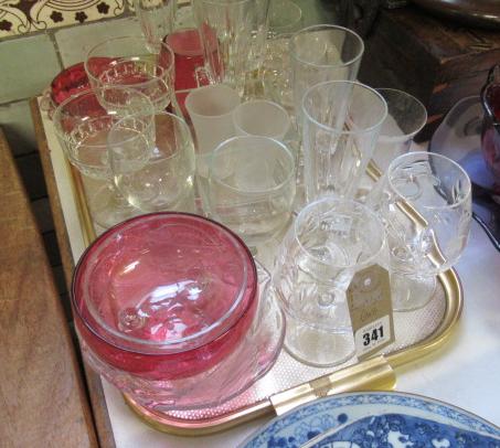 QUANTITY OF GLASS Image