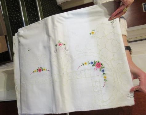 QUANTITY OF LINEN Image
