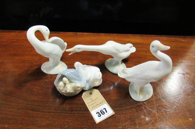 FOUR LLADRO GEESE ORNAMENTS Image