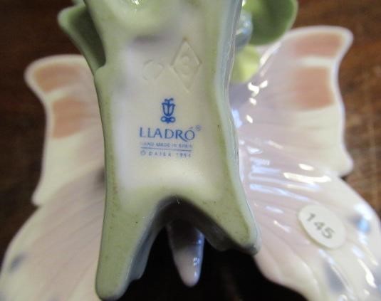 LLADRO BUTTERFLY AND TWO OTHERS  Image