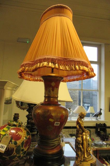 LARGE TABLE LAMP AND SHADE Image