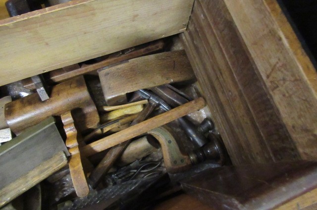 CABINET MAKERS TOOL CHEST AND TOOLS Image