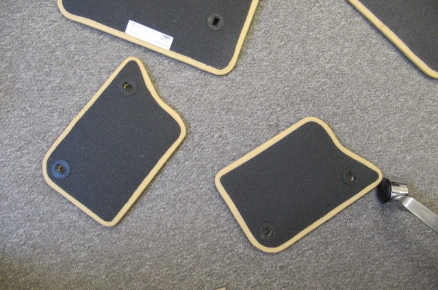 BENTLEY CAR MATS Image