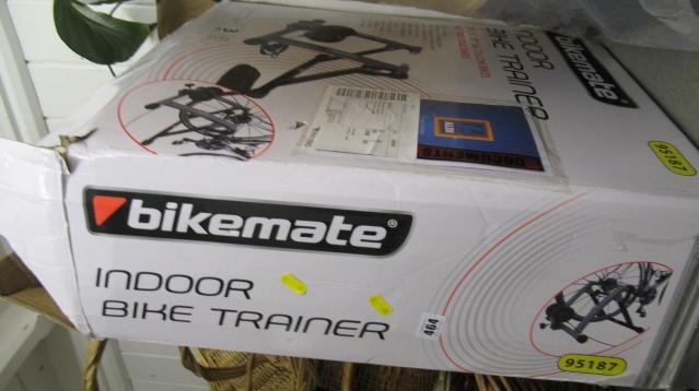 BIKE MATE INDOOR BIKE TRAINER Image