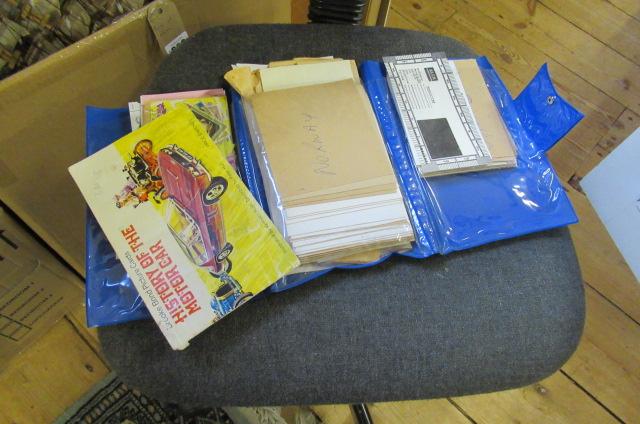 QUANTITY OF STAMPS AND CIGARETTE CARDS Image