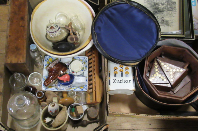 TWO BOXES OF MISCELLANEOUS ITEMS Image