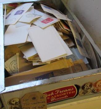 TIN OF MIXED STAMPS Image
