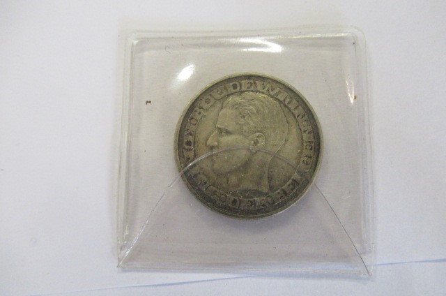 BOX OF FOREIGN COINS ETC Image