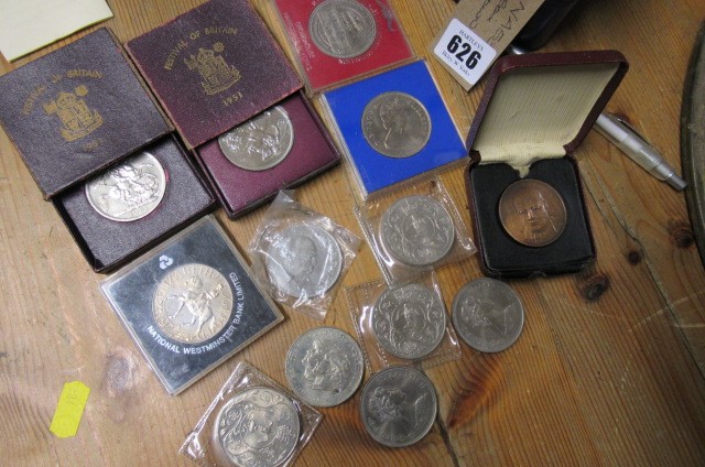 BOX OF CROWNS Image