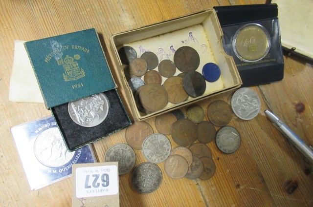 BOX OF COINS Image