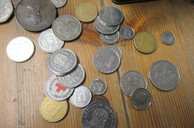 TIN OF FOREIGN COINS ETC Image