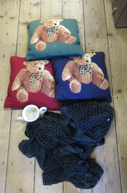 BOX OF TEDDY MOTIF CUSHIONS ETC Image