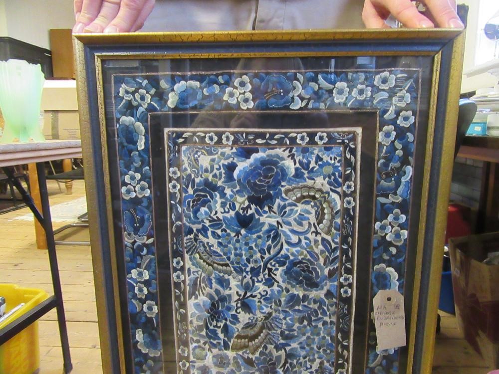 CHINESE EMBROIDERED PICTURE Image