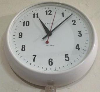 WALL CLOCK Image