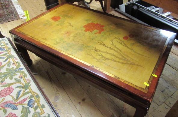 ORIENTAL COFFEE TABLE Image