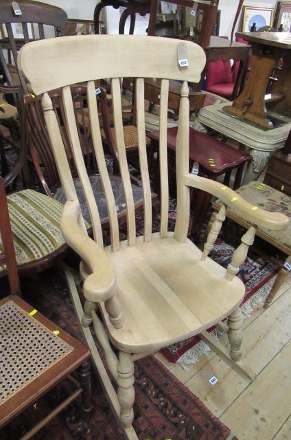 PINE ROCKING CHAIR Image