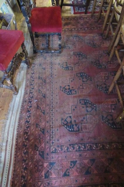 LARGE PATTERNED CARPET 12' BY 9' Image