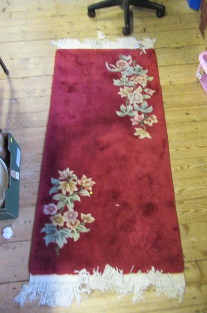 RED RUG 5'3" BY 2'3" Image