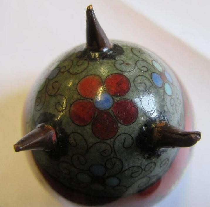 CLOISONNE BOWL AND JAR WITH COVER Image