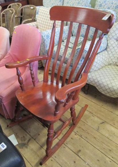PINE ROCKING CHAIR Image