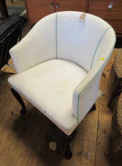 WHITE UPHOLSTERED TUB CHAIR Image