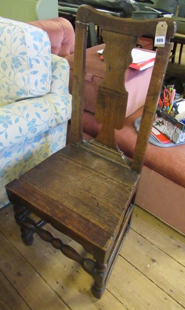 OAK CHAIR Image