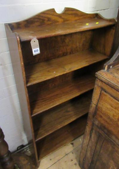 SMALL BOOKCASE Image