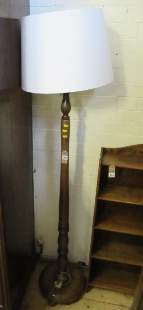 STANDARD LAMP Image