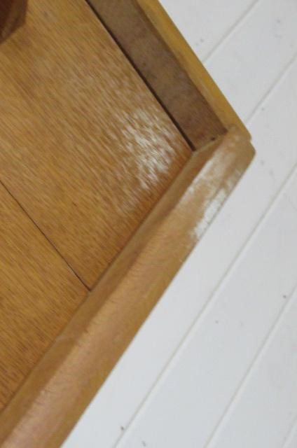 OAK CHEST OF DRAWERS Image