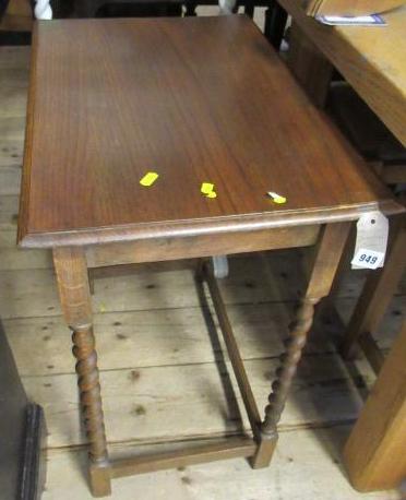 BARLEY TWIST TABLE Image