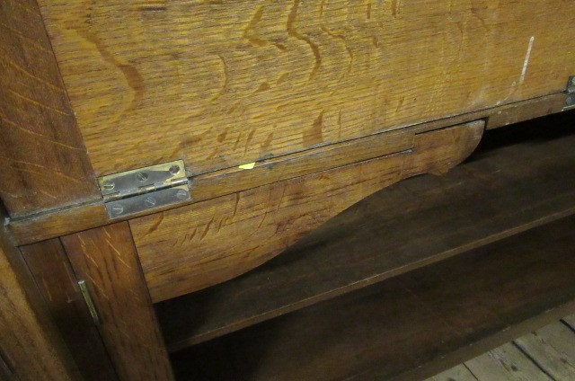 ARTS AND CRAFTS STYLE WRITING DESK Image