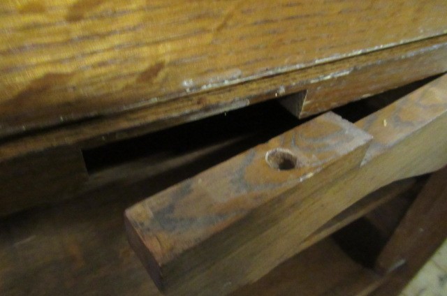 ARTS AND CRAFTS STYLE WRITING DESK Image