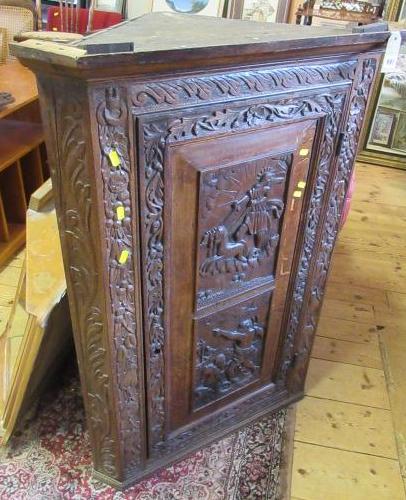 CARVED OAK CORNER CUPBOARD Image