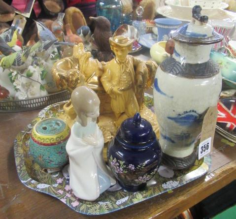 TRAY OF LLADRO AND OTHER ORNAMENTS  Image