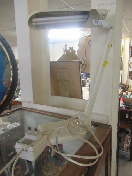 VINTAGE DESK LAMP Image