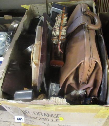 BOX OF MISCELLANEOUS ITEMS Image