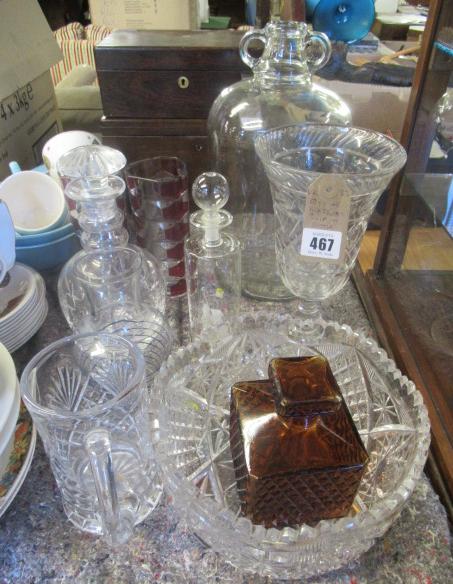 QUANTITY OF GLASS INCLUDING SHIP IN A BOTTLE Image