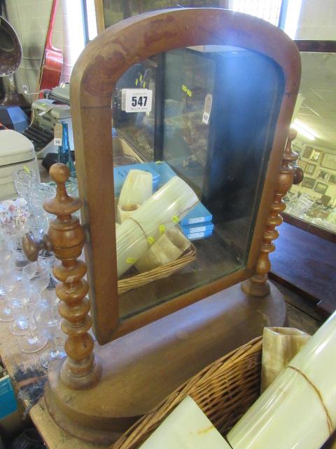 DOME TOP TABLE MIRROR Image