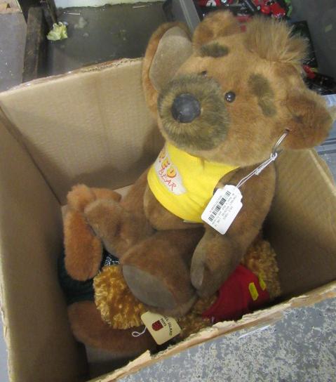 BOX OF TEDDY BEARS Image
