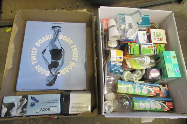 BOX OF LIGHT BULBS AND BOX OF FITTINGS Image