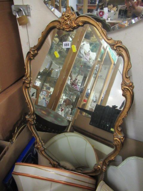 ORNATE GILT FRAMED MIRROR Image