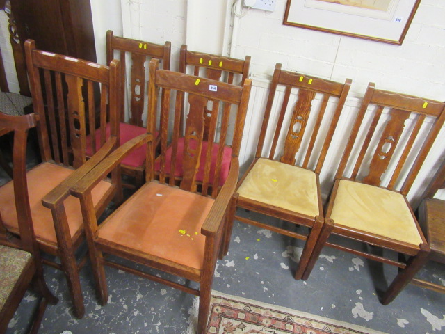 SET OF SIX OAK DINING CHAIRS Image